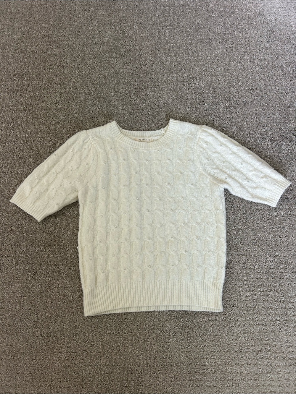 Pearl Cable Knit Short Sleeve Sweater Cream Size small